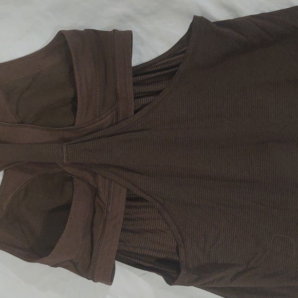 Lululemon Racer back Tank Size 8 Open Loose Sides & Back - Picture 14 of 15